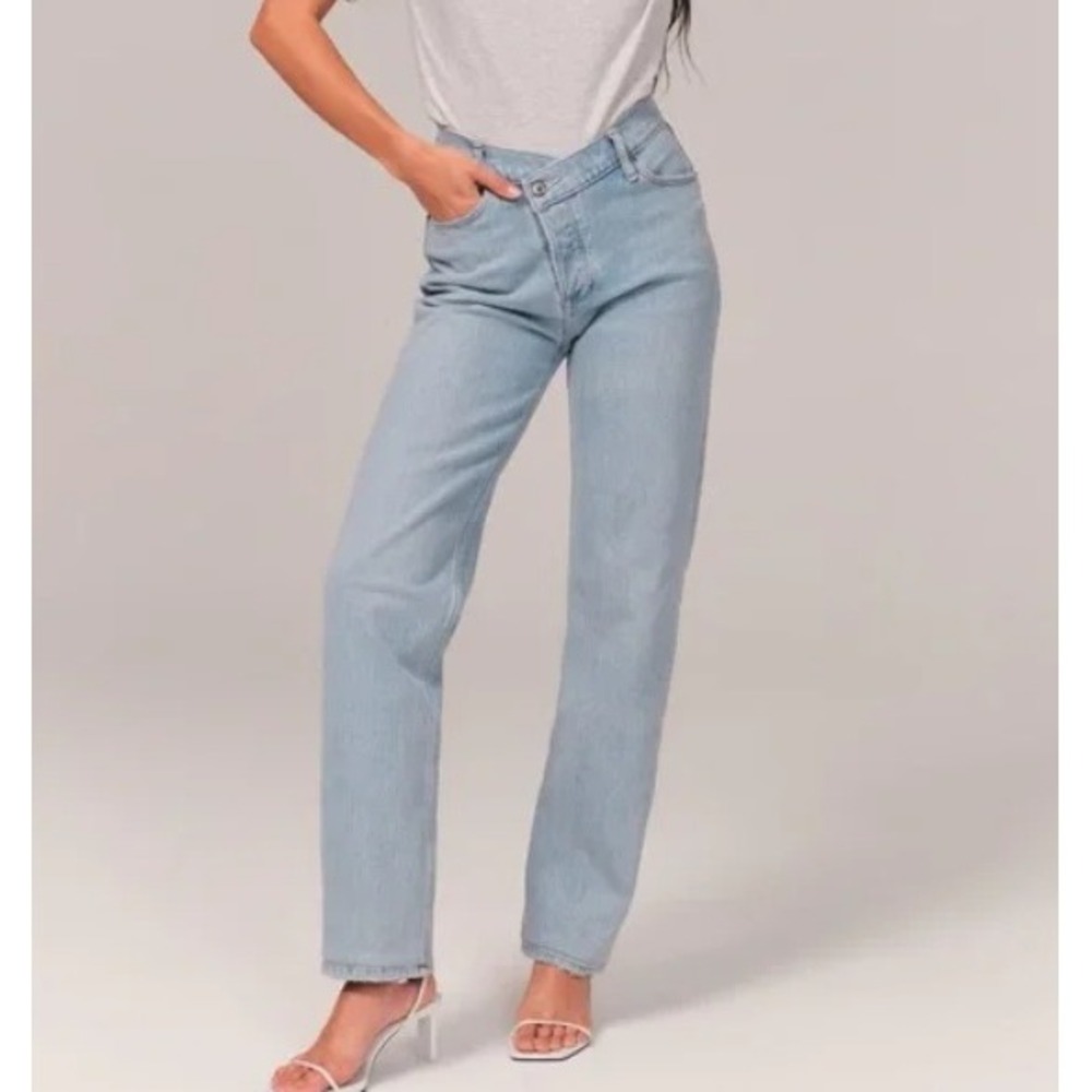 Abercrombie & Fitch Women's Dad High Rise Crisscross Waist Jeans Size 25